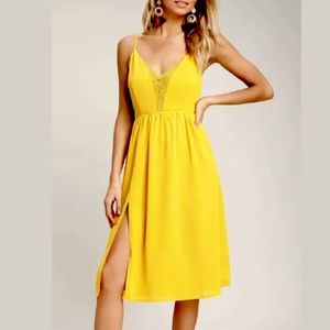Lulus Mustard Yellow Backless Midi Dress. Size XS